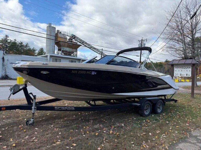 2016 Scarab 255 HO Platinum US-PSBSD071K516 [photo 1]